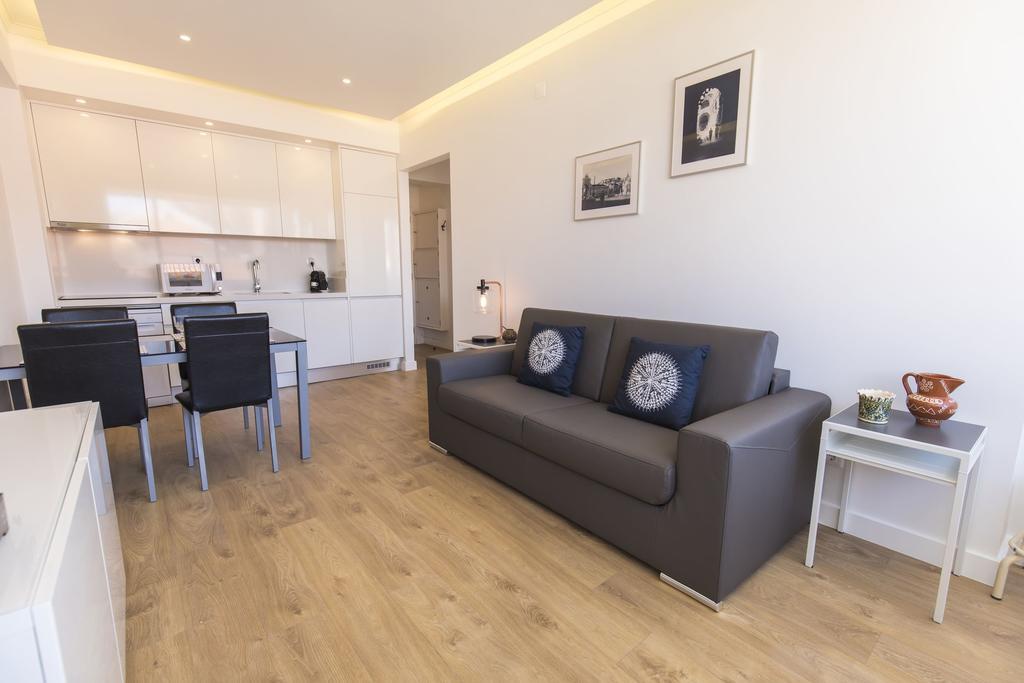 Lovelystay - Light & Comfy Flat *